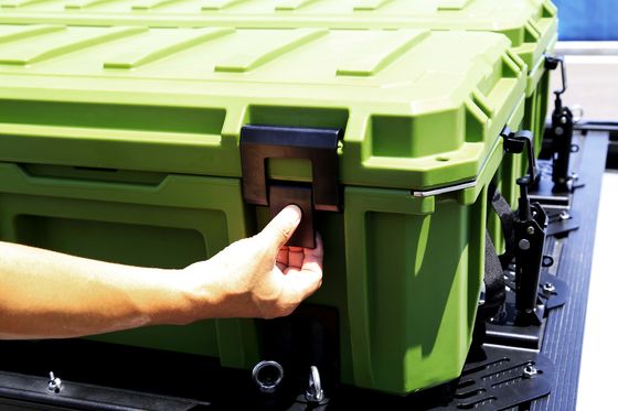 6kg 순중량 탄소 강철 지붕 래크 장착 도구 상자 Universal 4x4 자동차용 브래킷