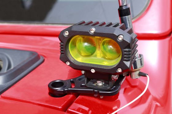 알루미늄 합금 A-Pillar Hood Mount Light Brackets for Jeep Wrangler JL 134 * 107 * 25mm