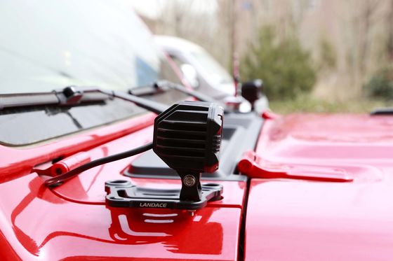 알루미늄 합금 A-Pillar Hood Mount Light Brackets for Jeep Wrangler JL 134 * 107 * 25mm