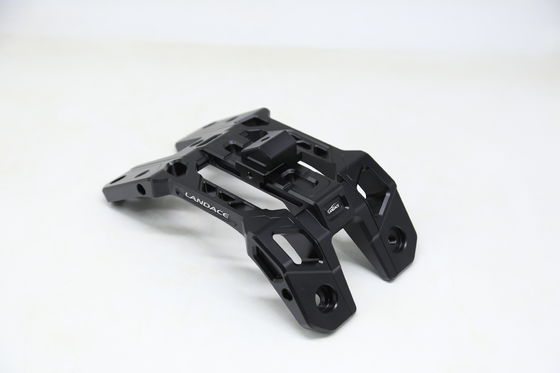 알루미늄 합금 CNC 가공을위한 편리한 파우더 코팅 A 기둥 가벼운 장착 브래킷