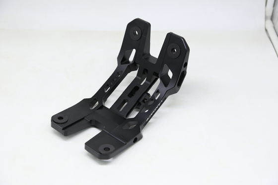 알루미늄 합금 CNC 가공을위한 편리한 파우더 코팅 A 기둥 가벼운 장착 브래킷