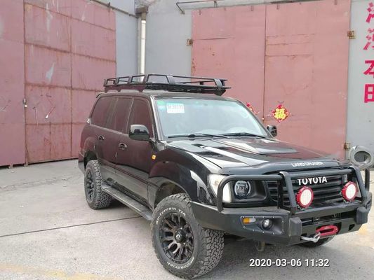 이 4x4 툴 바 프론트 배머로 도요타 LC100의 외관과 성능을 업그레이드하세요