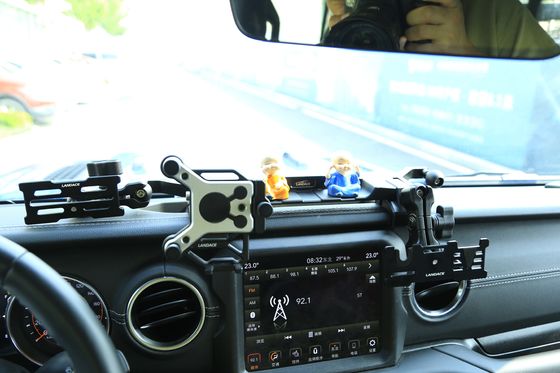 4x4 차량 액세서리 알루미늄 합금 중앙 콘솔 브래킷 지프용 휴대 전화 홀더