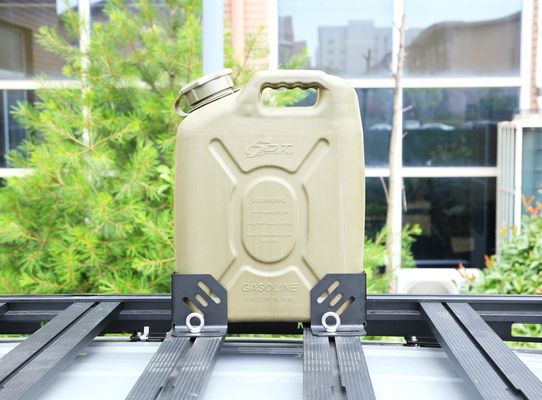 검은색 102*100*103mm 4x4 차량 외관 액세서리 금속 부품 드럼 홀더 오일 드럼 브래킷