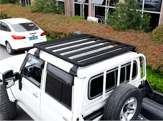 검은 색 아크조 노벨 가루로 코팅 된 유니버설 지붕 래크 바구니 4x4 알루미늄 합금 지붕 래크